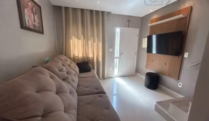 Casa em Condomínio à Venda em Jundiaí-SP, Bairro Medeiros: 2 Quartos, 1 Sala, 2 Banheiros, 2 Vagas - 88,00m²