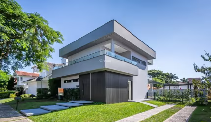 Casa a venda 4 dormitórios, praia de Jurerê Internacional