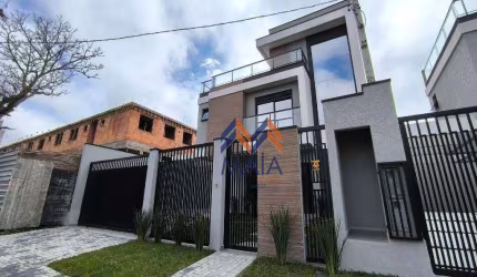 Sobrado triplex com 3 dormitórios à venda, 185 m² por R$ 1289900 - Jardim das Américas - Curitiba/PR