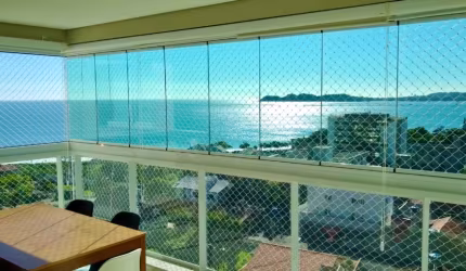 Lindo apartamento à venda, na Armação em Penha com vista para o mar - 1 suíte + 2 quartos - 1 vaga de garagem- Home Club.