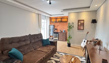 Cobertura duplex à venda - 3 quartos, sendo 1 suíte - Rua Pres. Prudente de Moraes - Joinville/SC.