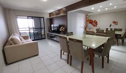 Apartamento em Candelária - Porto Arena - andar alto