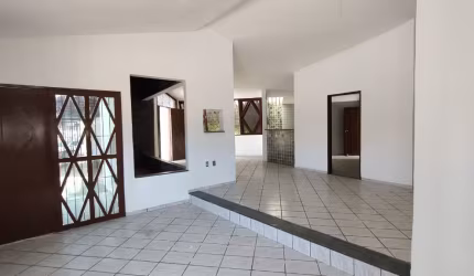 Casa Conjunto Ponta Negra com Ponto Comercial