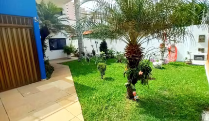 Casa em Nova Parnamirim - Proximo Av. Abel Cabral