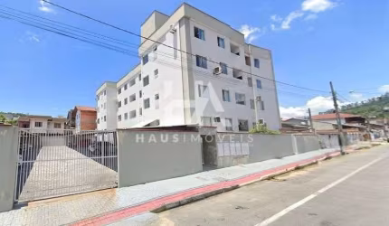 Apartamento no Estrada Nova Ref. 5477