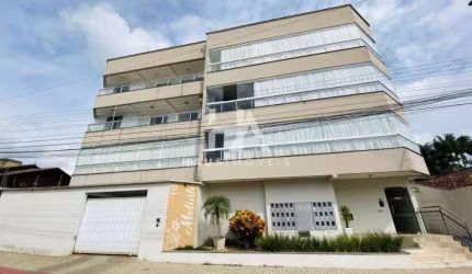Apartamento Amplo Proximo da WEG Ref 2587