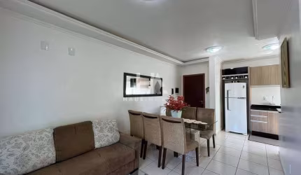 Apartamento com cozinha sob medida próx. a Bold  Ref. 4776