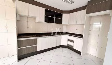 Apartamento Amizade Ref 5715