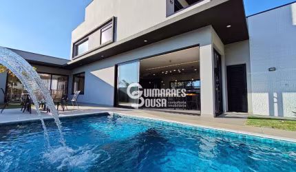 Casa Semi-Térrea no Condomínio Villa D'Oro, Vinhedo – 3 Suítes, Piscina e Automação