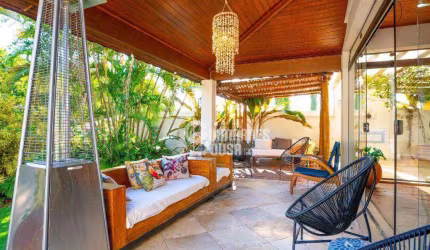 Casa com 6 dormitórios à venda, 636 m² por R$ 3.500.000,00 - Condomínio Vista Alegre - Sede - Vinhedo/SP