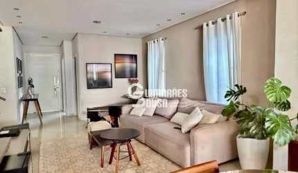 Pronta para Morar! Casa com 3 Dorms, Escritório, Piscina e Gourmet em Valinhos – Condomínio
