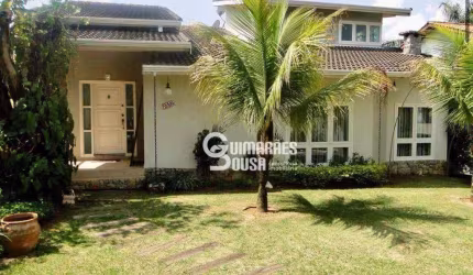 Casa à Venda no Condomínio Vista Alegre – Sede | Vinhedo/SP 4 Dormitórios | Piscina | Sauna | Gourmet | 960m² de Terreno | 8 Vagas