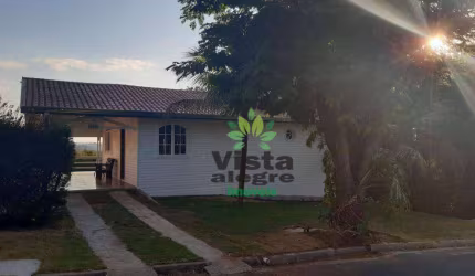Casa com 4 dormitórios à venda, 280 m² por R$ 2.400.000,00 - Condomínio Marambaia - Vinhedo/SP