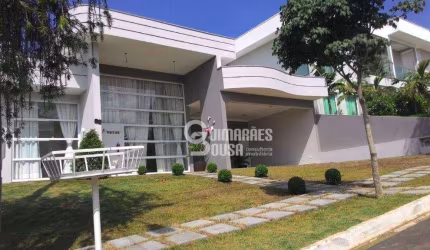 Casa com 3 dormitórios à venda, 315 m² por R$ 2.150.000,00 - Condomínio Terras de Vinhedo - Vinhedo/SP