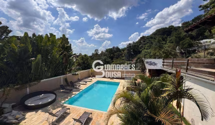 Oportunidade Única no Condomínio São Joaquim – Vinhedo/SP | Casa com 3 quartos e 1 suíte em Terreno de Esquina com 1.400m²!