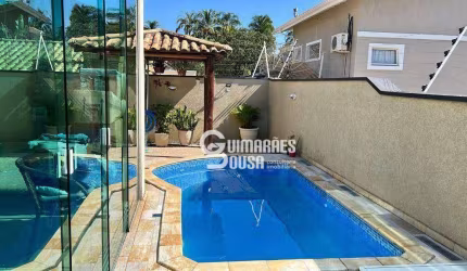 Casa de Rua em Bolsão Fechado – 3 Dorms, Piscina, Gourmet, Próxima ao Porto Seguro Valinhos