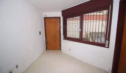 Apartamento com 2 Dormitórios no Edifício Residencial Galeria Valência - Conforto e Praticidade no Centro