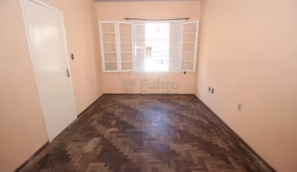 Excelente casa no Centro com 3 quartos.