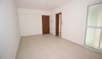 Apartamento de 2 Quartos no Edifício Residencial Quebec