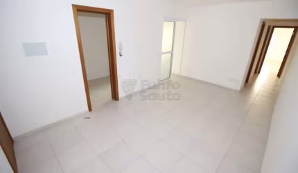 Apartamento de 2 Quartos no Edifício Residencial Quebec