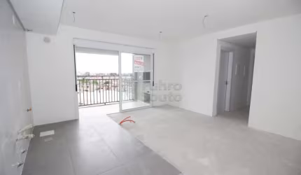 Apartamento com Três Dormitórios no Condomínio Smart Urban Club, Pelotas