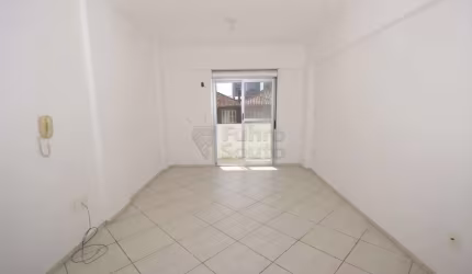Apartamento no Centro de Pelotas com 2 Dormitórios no Edifício Residencial Atenas