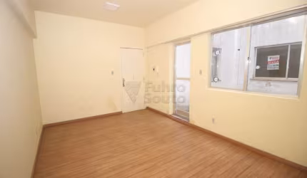 Sala Comercial no Centro de Pelotas - Localização Privilegiada e Excelente Estrutura!