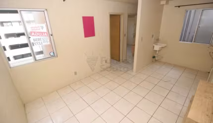Apartamento 2 Dormitórios no Condomínio Albatroz - Conforto e Conveniência no Coração de Pelotas