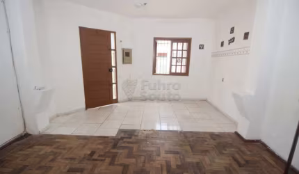 Sobrado Charmoso no Bairro Porto - Ideal para Morar ou Abrir Seu Negócio!