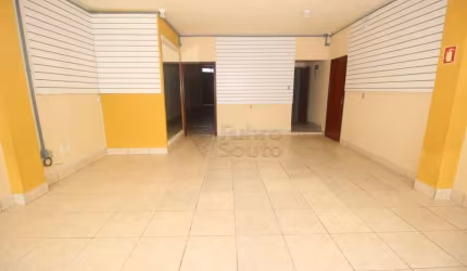 Oportunidade imperdível : Espaço comercial versátil no Fragata.
