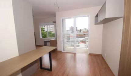 Loft para locação na XV de Novembro ? Semimobiliado, com churrasqueira e garagem