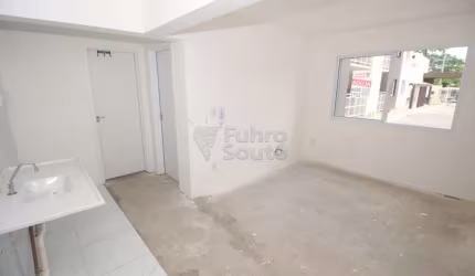 Aluguel de Apartamento Térreo 1 Dormitório Nunca Habitado no Condomínio Duque 1128 - Pelotas/RS