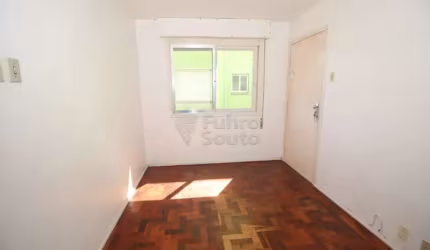 Apartamento 2 Dormitórios no Edifício Residencial Humaitá