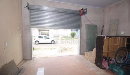 Prédio Comercial em Reforma para Locação na Av. Fernando Osório - Localização Estratégica