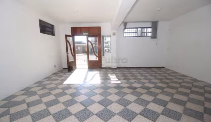Comercial Sala Fora de Condomínio em Pelotas