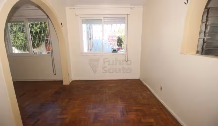 Apartamento com 2 Dormitórios no Edifício Residencial Cohaduque - Conforto e Localização Estratégica no Centro de Pelotas!
