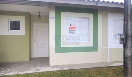 Casa Condomínio em Pelotas
