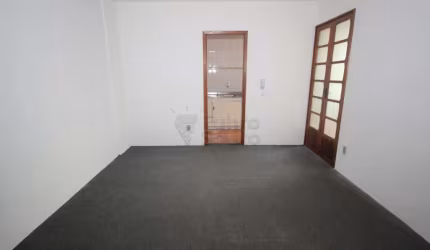 Apartamento 2 Dormitórios no Centro de Pelotas - Edifício Zanetti