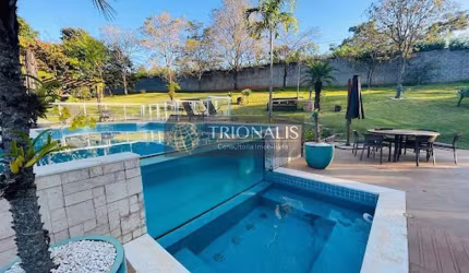 Casa com 3 dormitórios à venda, 305 m² por R$ 2.700.000,00 - Condomínio Figueira Garden - Atibaia/SP