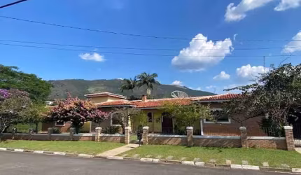Casa com 4 dormitórios à venda, 505 m² por R$ 4.000.000,00 - Condomínio Flamboyant - Atibaia/SP