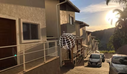 Casa com 2 dormitórios à venda, 90 m² por R$ 465.000,00 - Jardim Estância Brasil - Atibaia/SP
