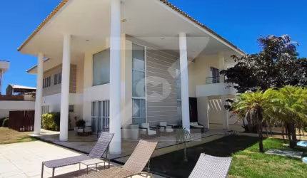 Seu Refúgio de Alto Padrão na Linha Verde pertinho da Praia!