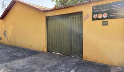 CASA  COM 3 QUARTOS CIDADE JARDIM - GOIÂNIA-GO
