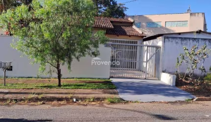 CASA 3 QUARTOS SENDO 1 SUÍTE NO PARQUE AMAZÔNIA, GOIÂNIA-GO