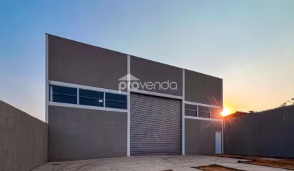GALPÃO COMERCIAL - AVENIDA UNIÃO - SETOR GARAVELO