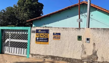CASA 3 QUARTOS SENDO 1 SUITE NO SETOR SUL,GOIÂNIA-GO