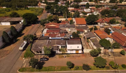 TERRENO DE ESQUINA À VENDA JARDIM NOVO MUNDO
