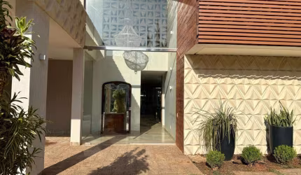 SOBRADO 4 QUARTOS, MOBILIADO - ALPHAVILLE IPÊ