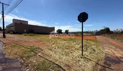 ÁREA 2.487,50m² - AVENIDA DAS INDÚSTRIAS - SANTA GENOVEVA
