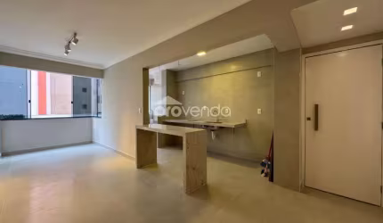 APARTAMENTO 02 QUARTOS 01 SUÍTE - SETOR BUENO - SOLAR DOS GISRASSÓIS